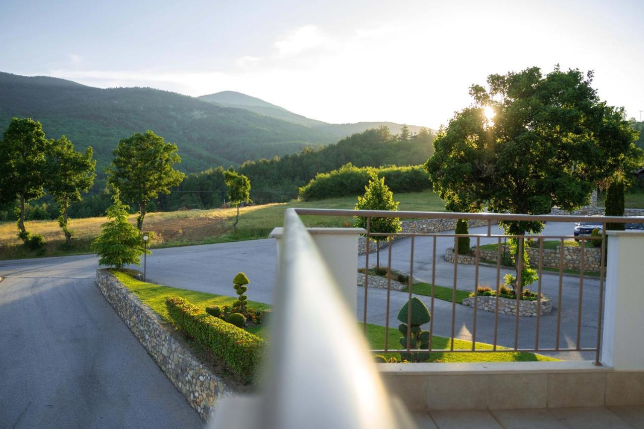 Enastron View Hotel Kastoria Bagian luar foto