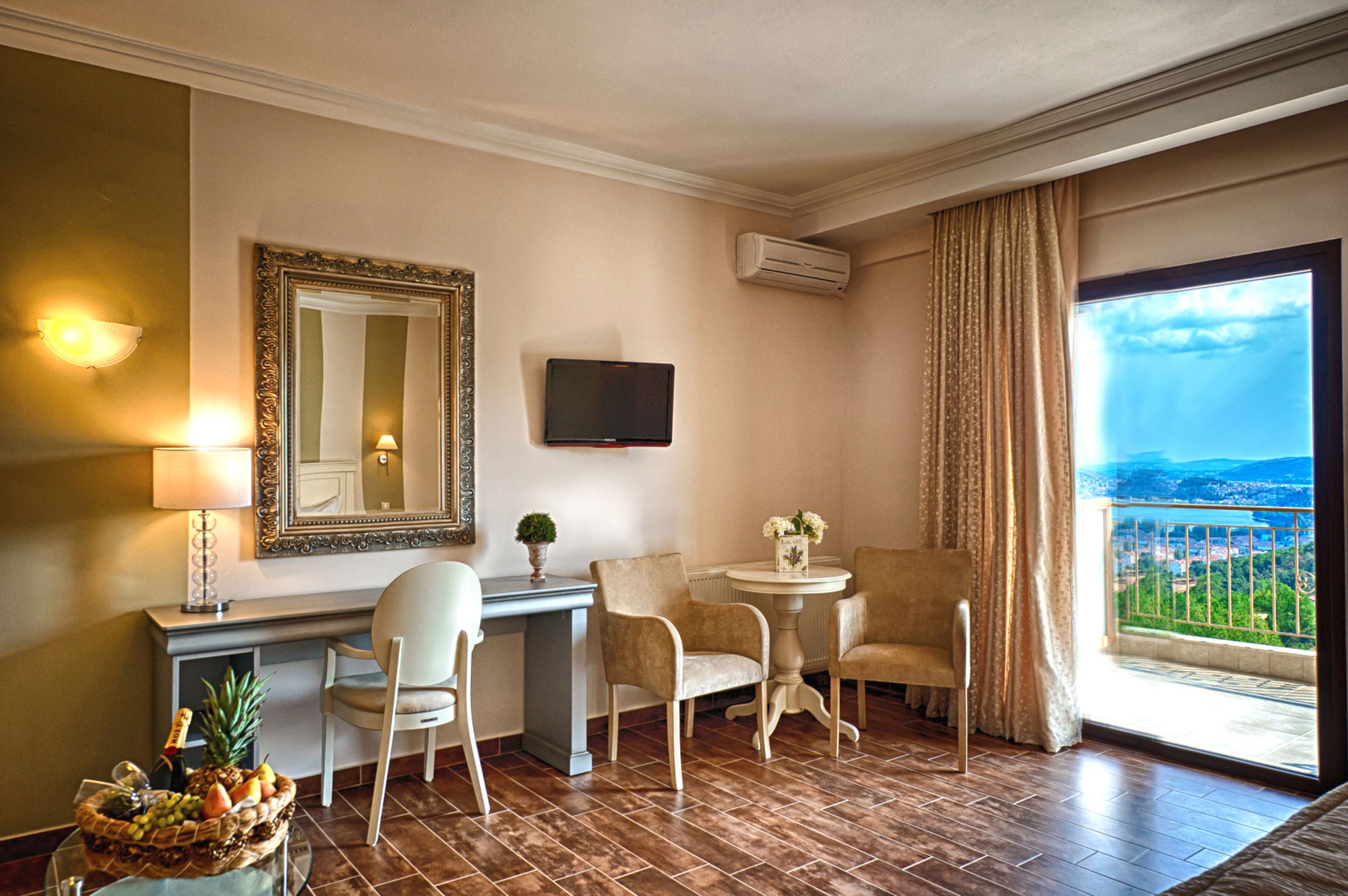 Enastron View Hotel Kastoria Bagian luar foto
